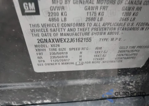 2018 Chevrolet Equinox Premier z USA, uszkodzony, nr VIN 2GNAXWEX2J6162155